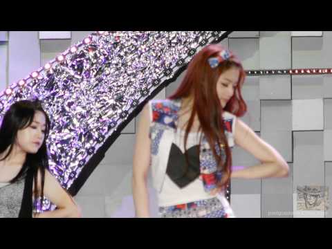 120707 한여름밤의 음악회 쉬즈 내맘대로 (태연) by ace