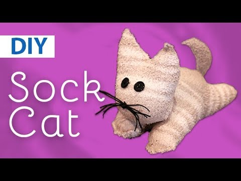 DIY Sock Cat | ArtsyPaints