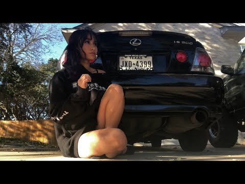 Girlfriend Installs Her First Mod On IS300 (CRYSTAL CLEAR HEADLIGHTS)