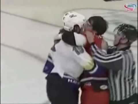 Zack FitzGerald vs Kevin Westgarth