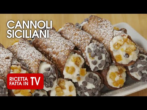 CANNOLI SICILIANI di Benedetta Rossi - Ricetta TV Fatto in Casa per Voi