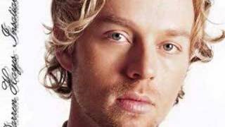 Cant help falling in love with Darren Hayes