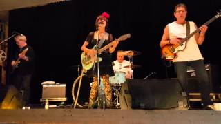 Get rhythm - Rosie Flores. Billy Bremner.