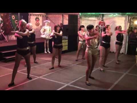 800 Jahre Oelsnitz/Erzgebirge - Showballett im Festzelt