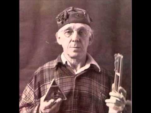 Ivor Cutler hat Ivor Cutler hat