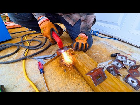 Harbor Freight Plasma Cutter First Use - Making Light Brackets