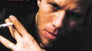 Tom Waits - Hope I don't fall in love with you