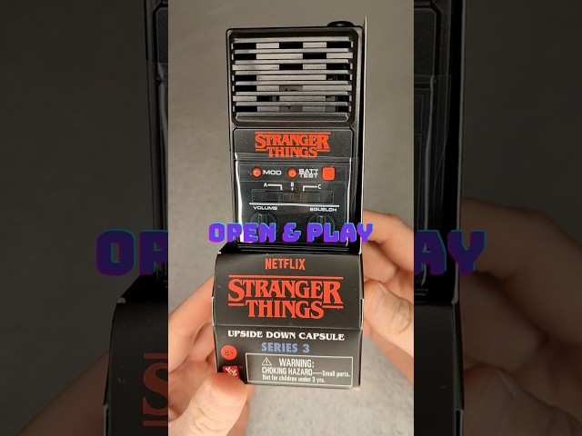 Vídeo relacionado con Netflix Stranger Things Botella de acero inoxidable de 17 onzas, multicolor