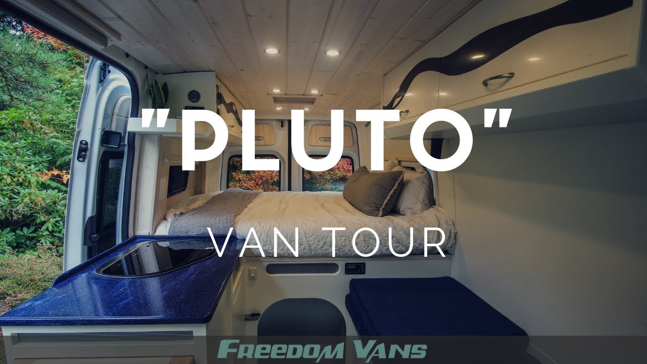 The 10 Best Travel Vans for Traveling with a Dog