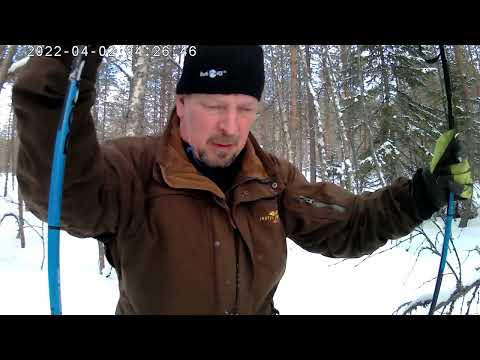 Pienehkö vertailu liukulumikengän ja lumikengän tiimoilta.