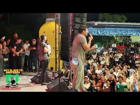 Mosaico Navidad - Elder Dayan & Lucas Dangond en la Gloria Cesar