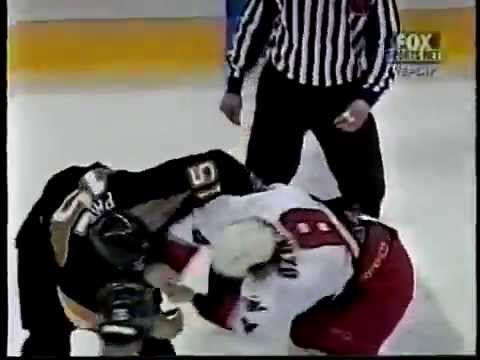 Wayne Primeau vs Sandis Ozolinsh