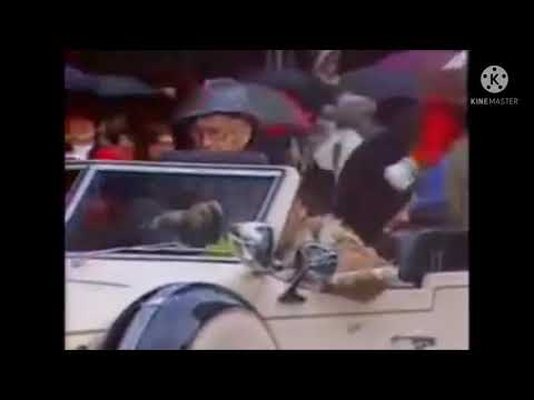 Woody Woodpecker in the macy thanksgiving day parade 1983