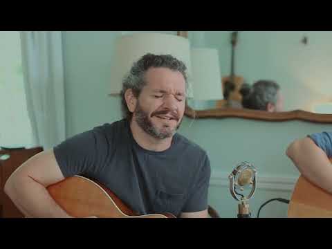 Beta Radio - Waiting for the End to Come (Living Room Session)