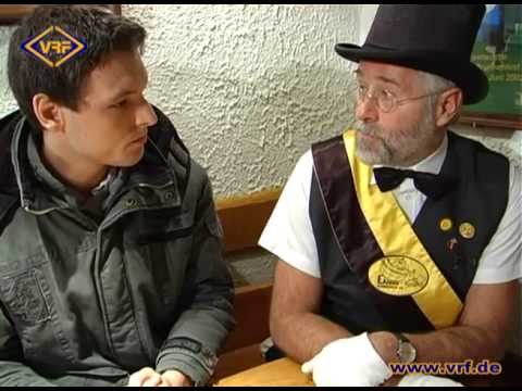 22/13 Im Mittelpunkt - Die Erdachsendeckelscharnierschmiernippelkommission zu Pausa