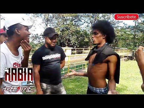 😂( A SUPER COMEDY 😂) La Rabia 24 vs El Super Sonico - In a river