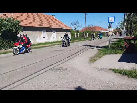 Motoros felvonulás. Mezőkeresztes 2023 Május. 1., Hétfő.