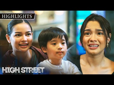 Z asks Riley for a hug | High Street