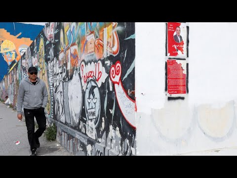 تونس المعارضة تطالب الرئيس قيس سعيّد بالاستقالة "فورا" وفسح المجال أمام "مرحلة انتقالية جديدة"