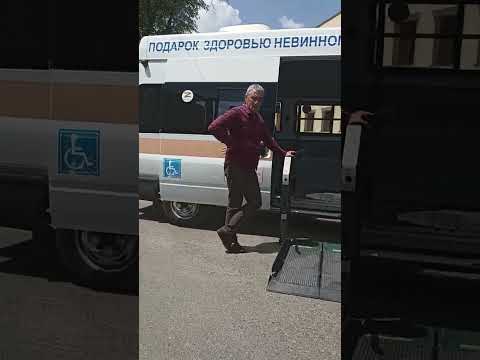 Curbs are impassable for wheelchair users in Nevinnomyssk