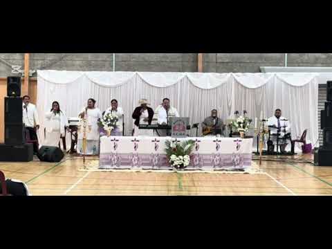 Alalaga atu ia wrtten by Senior Rev Pule Lualua Worship Song.  “Ola I Vavega”
