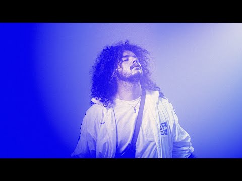 Apom Biicky - Sentences