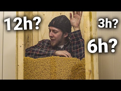 Jäin loukkuun makaroneilla täytettyyn laatikkoon ENKÄ VOINUT LIIKKUA...