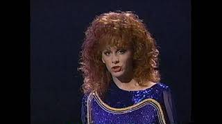 Reba McEntire : She Thinks His Name Was John (1994)