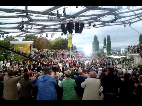 Beatrice Egli singt Mein Herz im ZDF Fernsehgarten am 14.09.2014