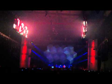 TIME WARP 2011  // LEN FAKI plays Dustin Zahn - Stranger to Stability (12/16)