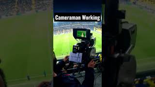 Download lagu Juru Kamera Pertandingan Sepak Bola | Football Cameraman #shorts mp3