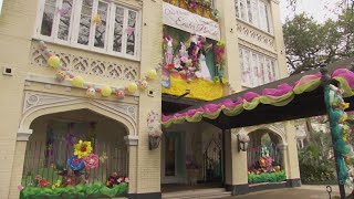 Chris Owens visits the house float made in her honor video