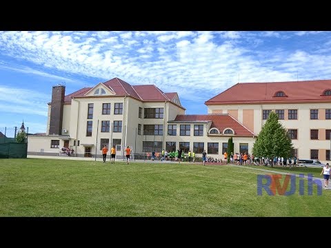 Atletických přeborů v Lanžhotě se zúčastnilo 7 škol  Regionu Podluží