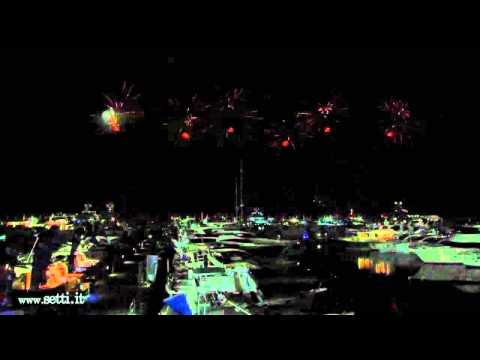 Fuochi d'artificio - Salone Nautico - Genova - Bombe a otto