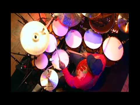 Dennis Chambers   Master Drummer  Overhead shots  Big and Short Drum Solo