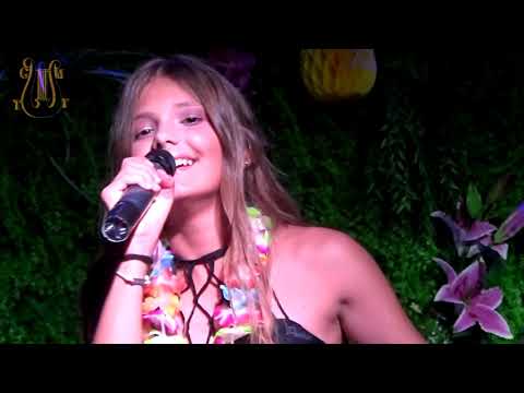 Veronika Munitić - Holiday