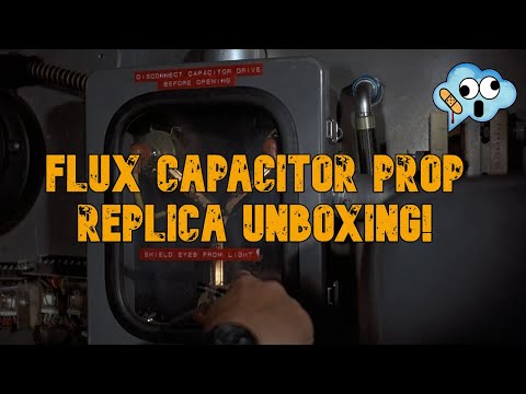 Unboxing the Back To The Future Flux Capacitor prop replica from Factory Entertainment