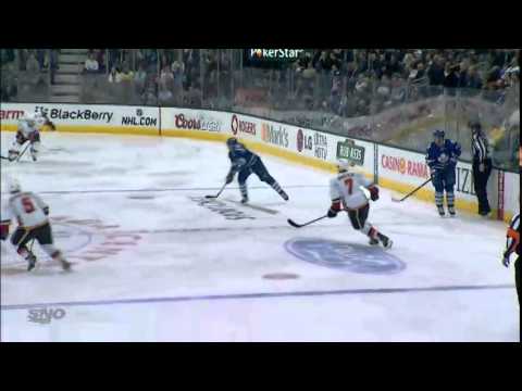 Bolland 2-1 Goal - Flames vs. Maple Leafs (Apr 1, 2014)