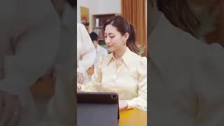 Là con gái hãy luôn yêu bản thân mình nhé! 💐