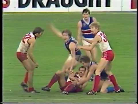 FNWB.com.au - 1983: Round 11, Sydney v Footscray HSV 7, Q4
