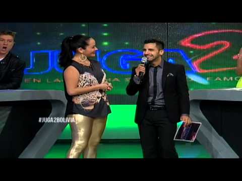 Pamela Muñoz ingresa a la cancha de los famosos