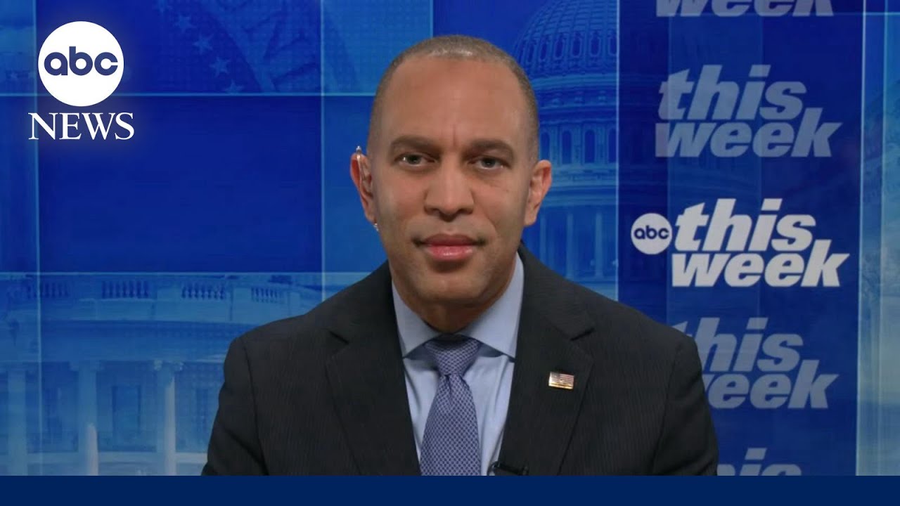 Mayor Adams’ cooperation with Trump administration is 'very disturbing': Jeffries