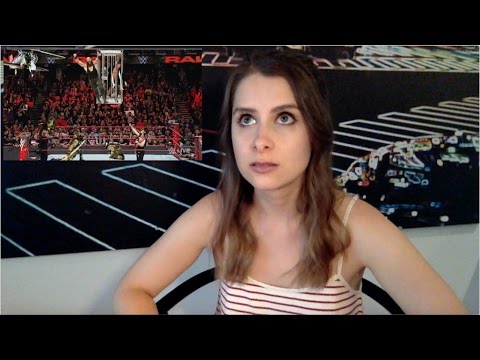 Fight-size Wrestling Update: The Rock, Shane Helms Topic, Anna Bauert, Bellas, Smackdown Dark Match, Graves Compliments Staff