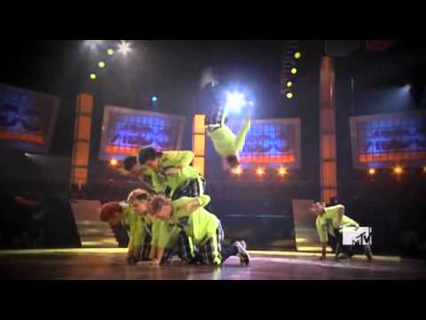 787 Crew Elimination