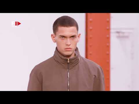 PAUL SMITH Spring 2023 Menswear Paris - Fashion Channel