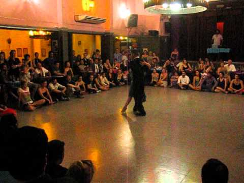 INÉS MUZZOPAPPA y DANTE SÁNCHEZ  en Viva La Pepa! Milonga (4/4)