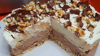 עוגת ביסקוויטים  מהירה דבל קרים שוקולד קינדר Quick Kinder chocolate double cream biscuit cake  (ליהי קרויץ - מטבח בקלי קלות) - התמונה מוצגת ישירות מתוך אתר האינטרנט יוטיוב. זכויות היוצרים בתמונה שייכות ליוצרה. קישור קרדיט למקור התוכן נמצא בתוך דף הסרטון