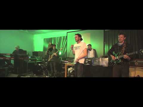 Jefferson 'n Chillow - Quicksand liveband