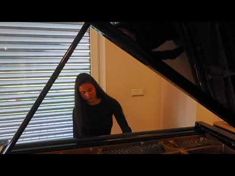 Goldberg by 32 pianists - Variation 16 by Zala Kravos