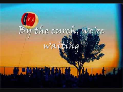 download lagu mp3 mp4 Reign Of Love Coldplay Lyrics, download lagu Reign Of Love Coldplay Lyrics gratis, unduh video klip Reign Of Love Coldplay Lyrics